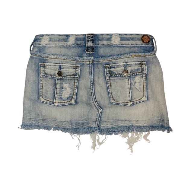 Hint Jeans Mini Skirt.        Size 5 - Picture 7 of 9